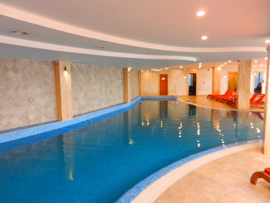 Mimino Apartment Deluxe First Line Батуми Экстерьер фото