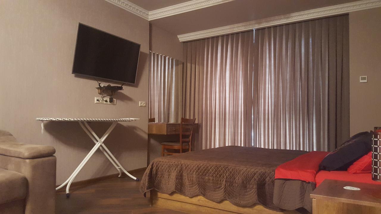 Mimino Apartment Deluxe First Line Батуми Экстерьер фото