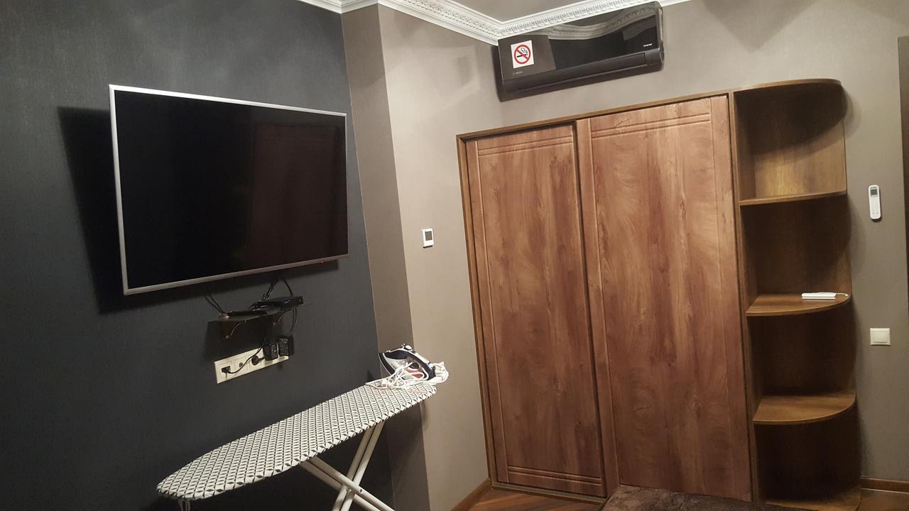 Mimino Apartment Deluxe First Line Батуми Экстерьер фото