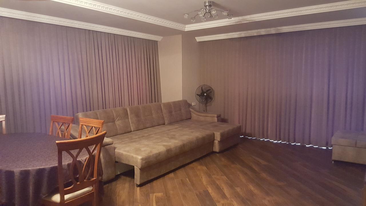 Mimino Apartment Deluxe First Line Батуми Экстерьер фото